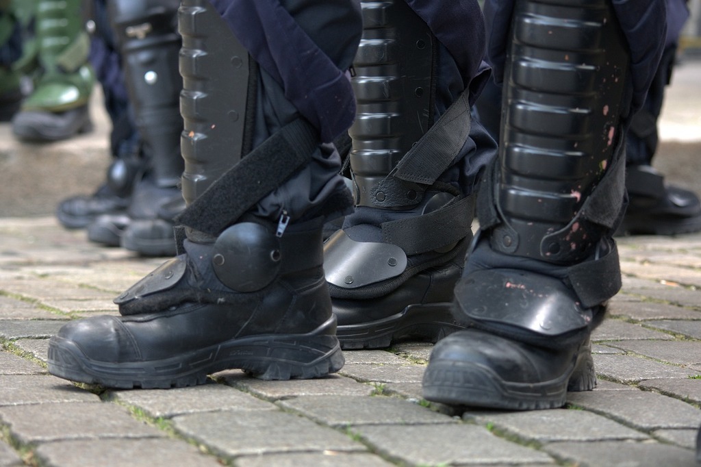 best law enforcement boots